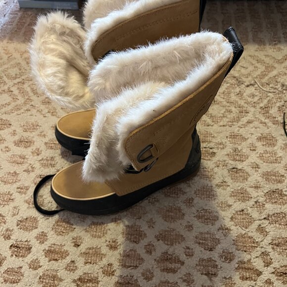 Sorel TIVOLI Winter Boots - Picture 4 of 5